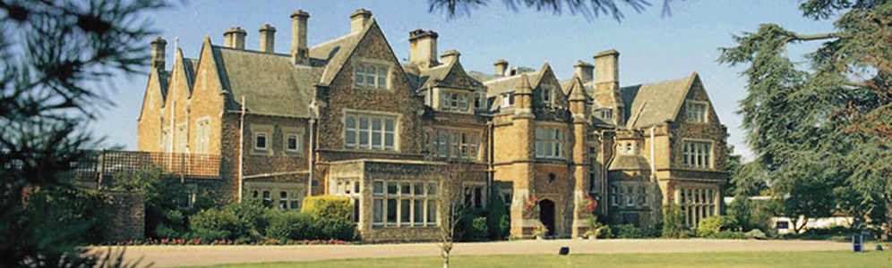 Hartsfield Manor, Betchworth, Surrey. As recommended by Family Fun Days Ltd.